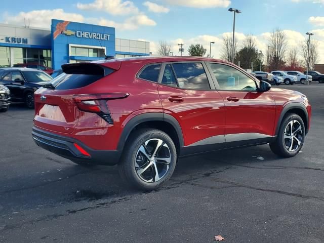 New 2026 Chevrolet Trax RS image 4