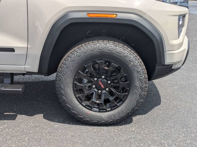 New 2026 GMC Canyon Elevation w/ Convenience Package RWD image 11