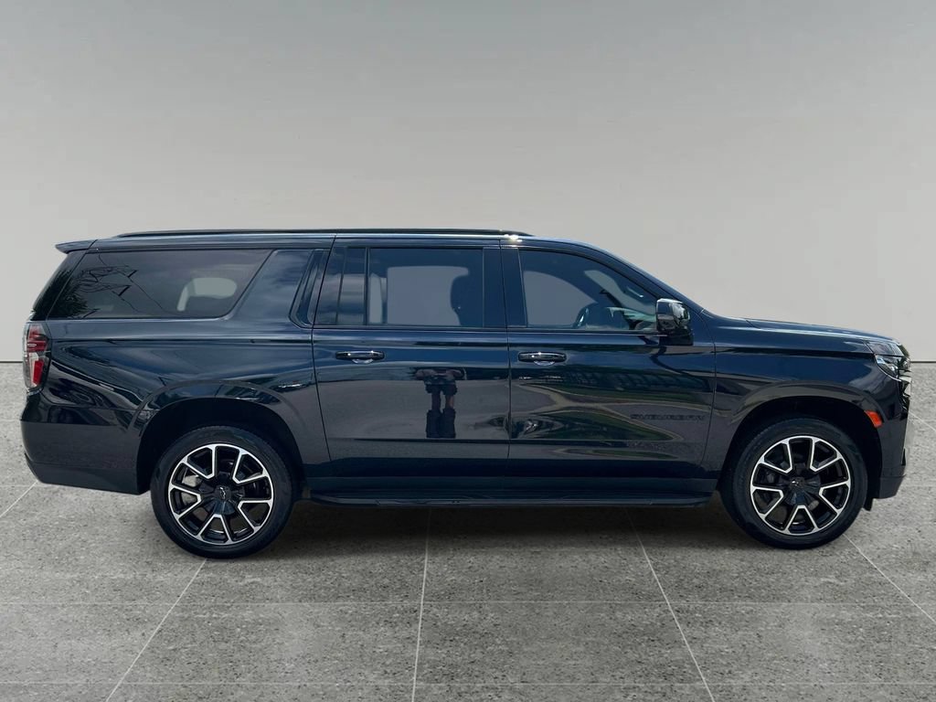 Used 2021 Chevrolet Suburban RST w/ Luxury Package RWD image 6