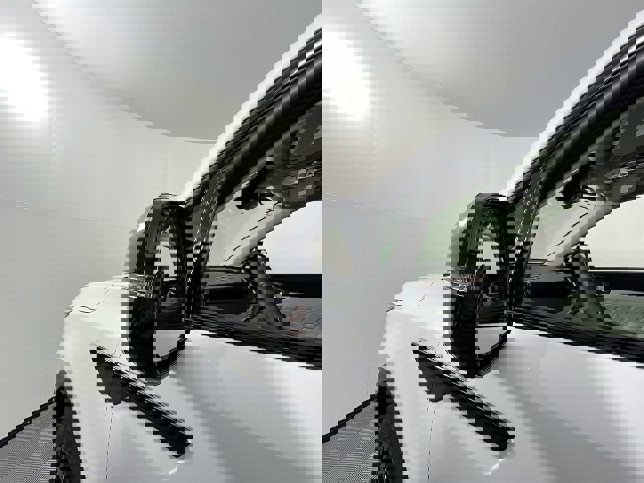 Certified 2025 Kia Sorento SX AWD/4WD image 12