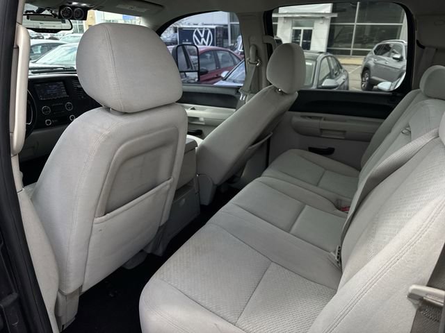 Used 2008 Chevrolet Silverado 2500 LT w/ 1LT Convenience Package RWD image 18