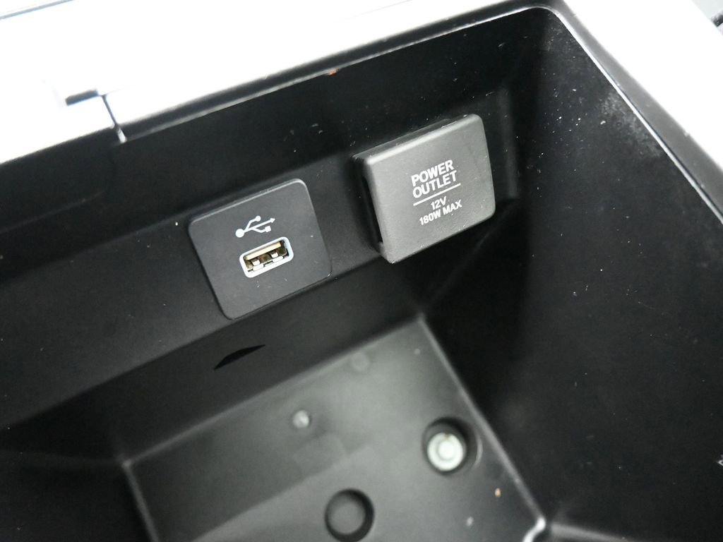 Used 2023 Acura MDX FWD image 18