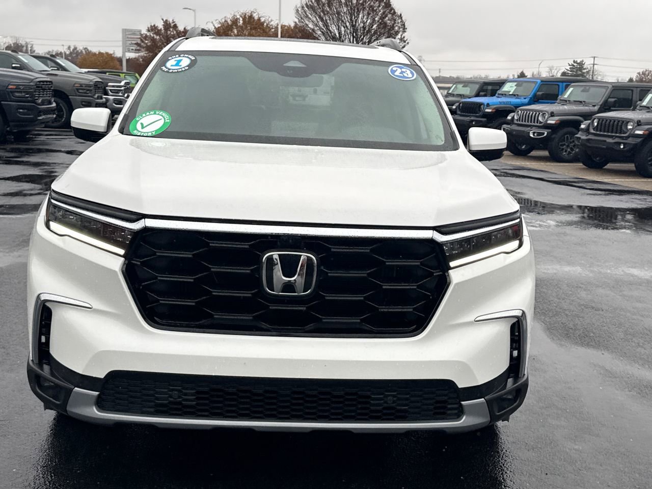 Used 2023 Honda Pilot Elite image 8