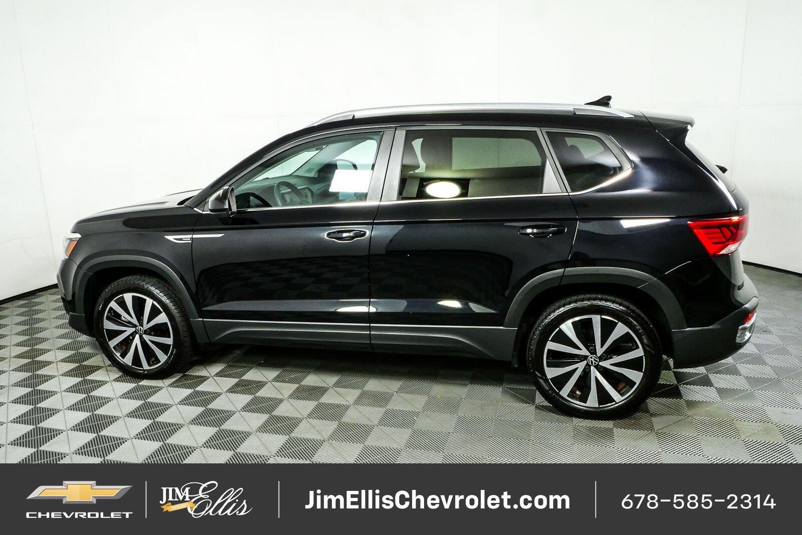 Used 2023 Volkswagen Taos SE FWD image 29