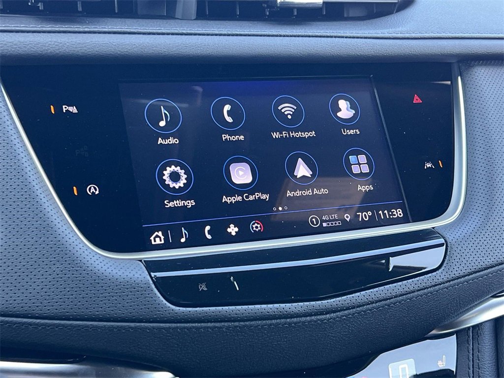 New 2025 Cadillac XT6 Luxury image 16