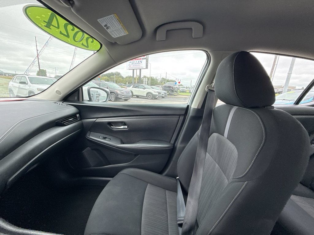 Used 2024 Nissan Sentra SV w/ All-Weather Package FWD image 30