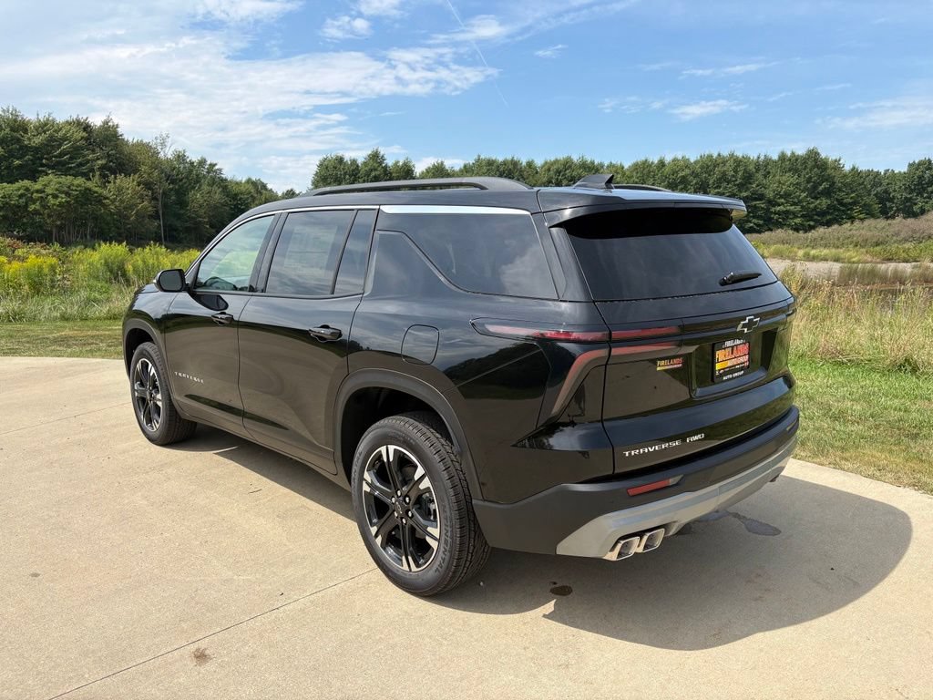 New 2027 Chevrolet Traverse LT w/ Sun and Wheel Package AWD/4WD image 7