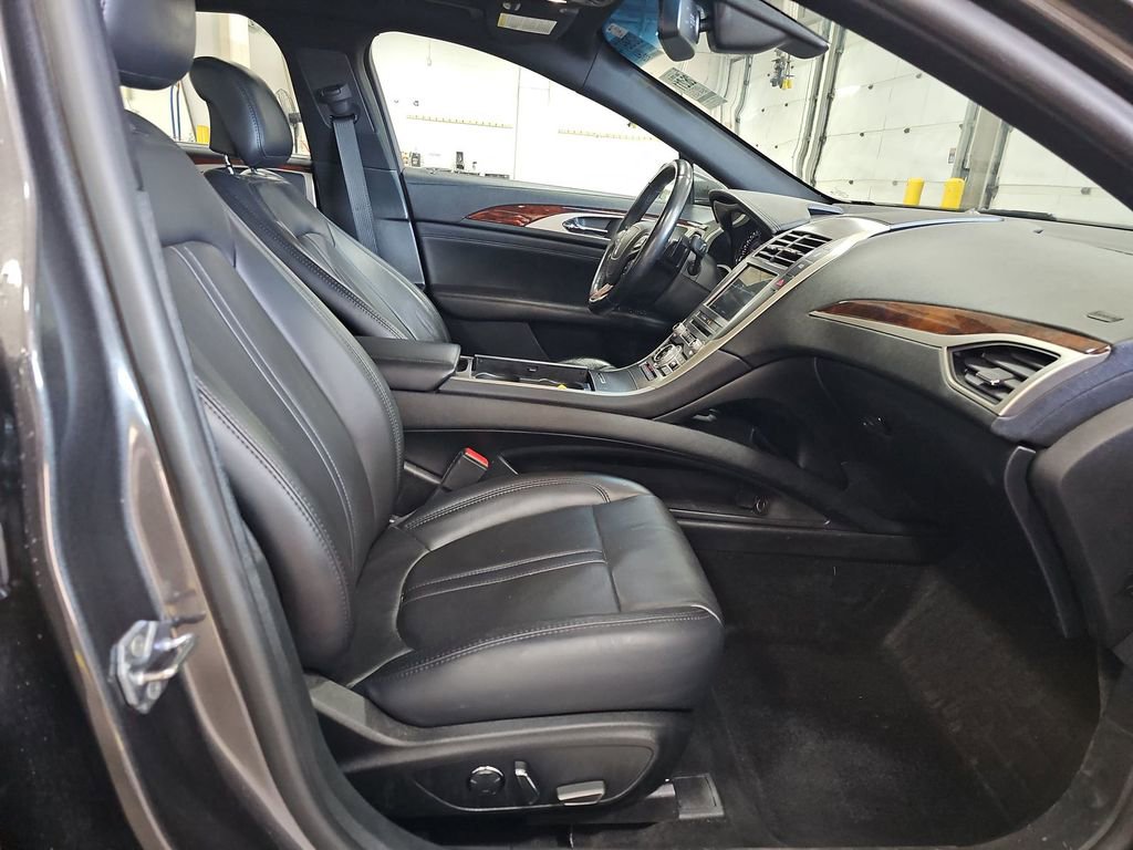 Used 2017 Lincoln MKZ Reserve w/ Climate Package image 16
