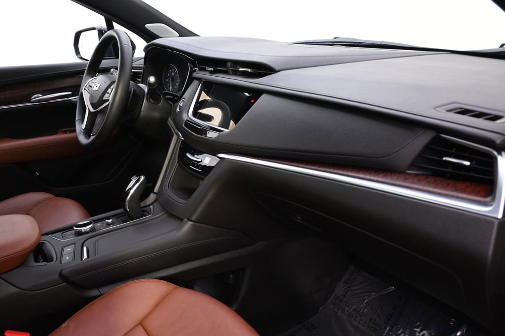 New 2025 Cadillac XT5 Premium Luxury w/ Technology Package AWD/4WD image 15