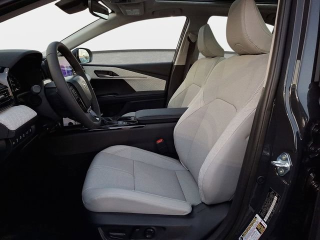 New 2026 Toyota Camry XLE AWD/4WD image 8