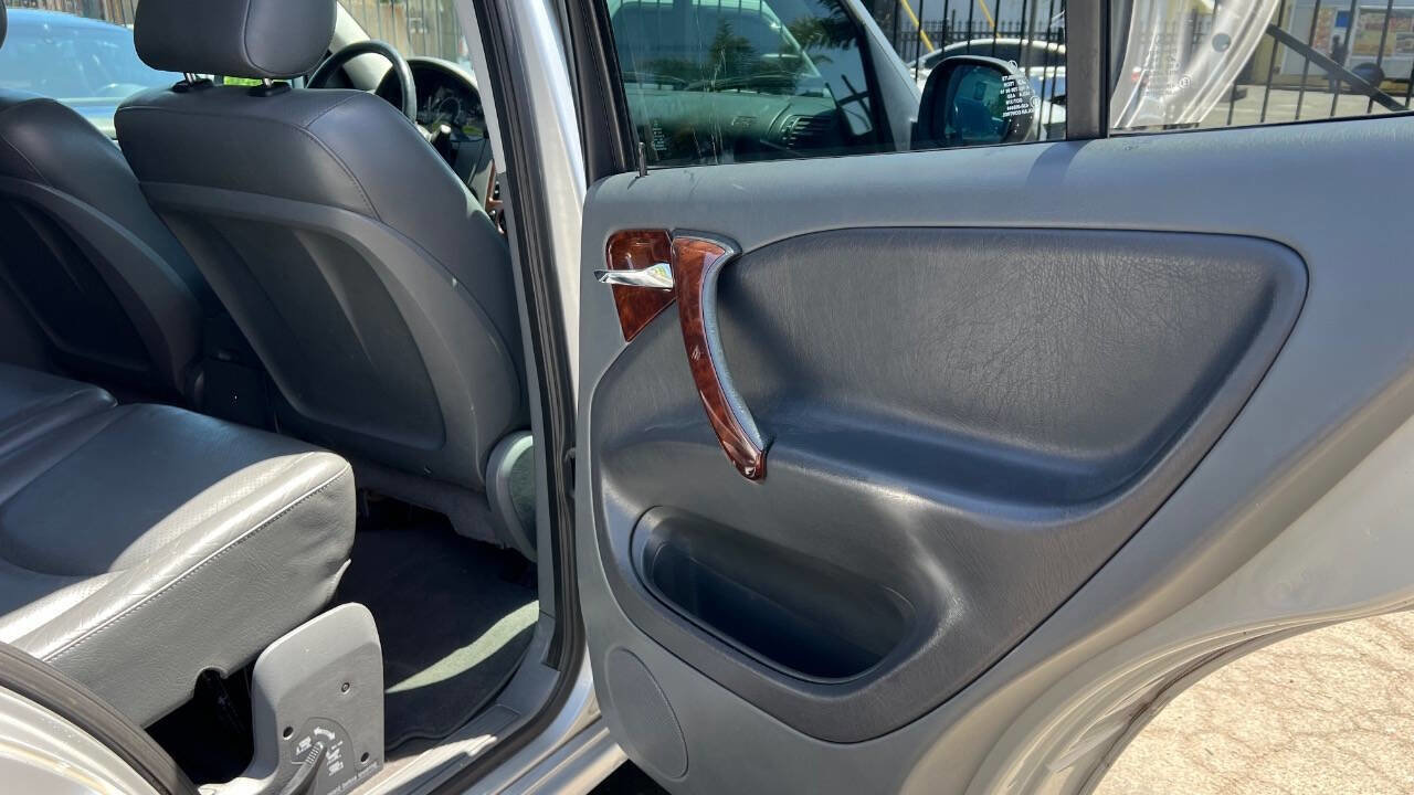 Used 1999 Mercedes-Benz ML 320 4MATIC image 23