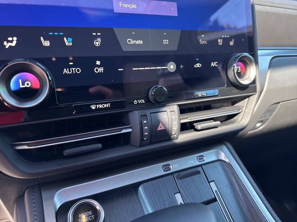 Used 2025 Lexus GX 550 image 31