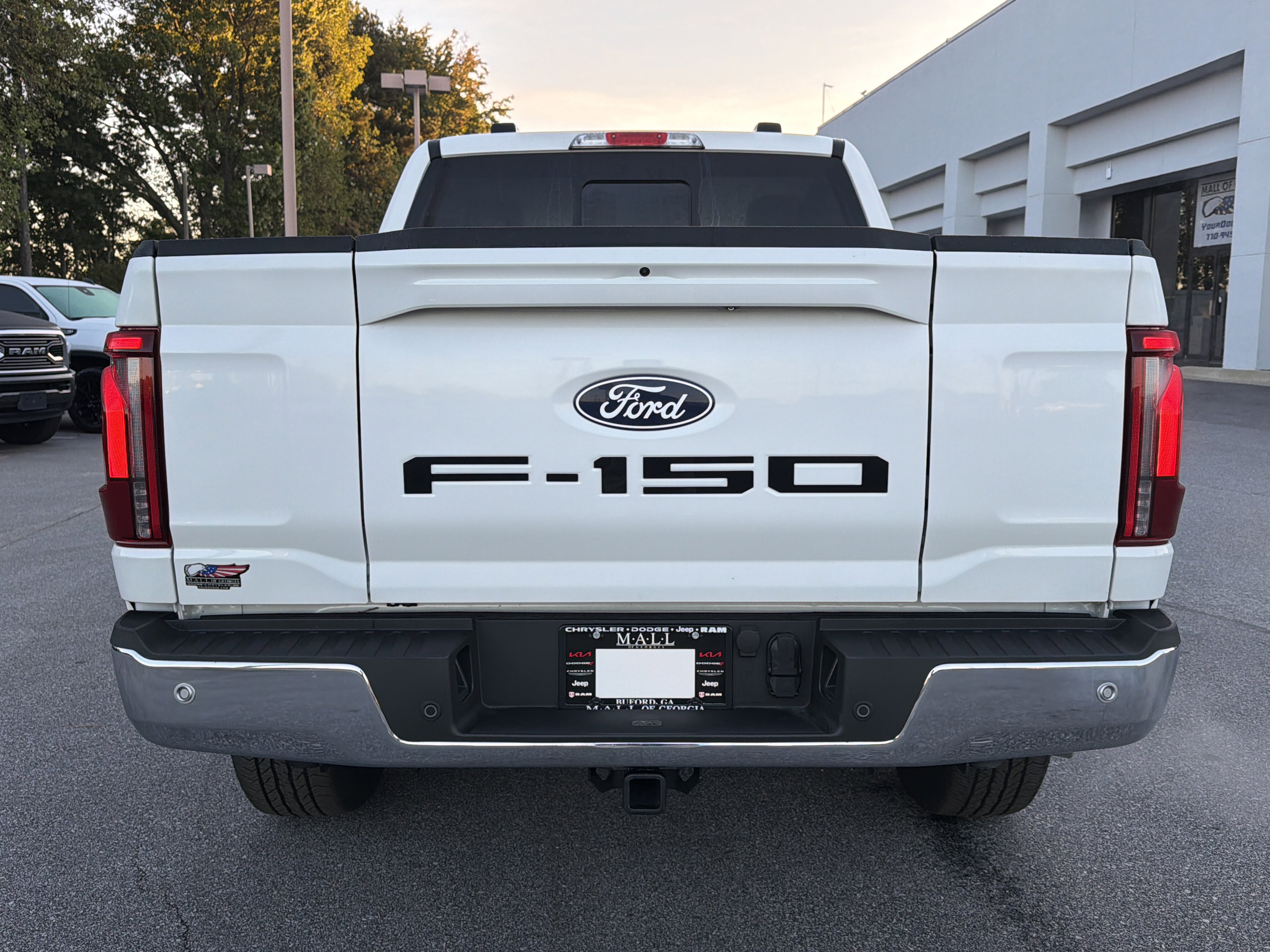 Used 2025 Ford F150 Lariat w/ Equipment Group 501A Mid image 7