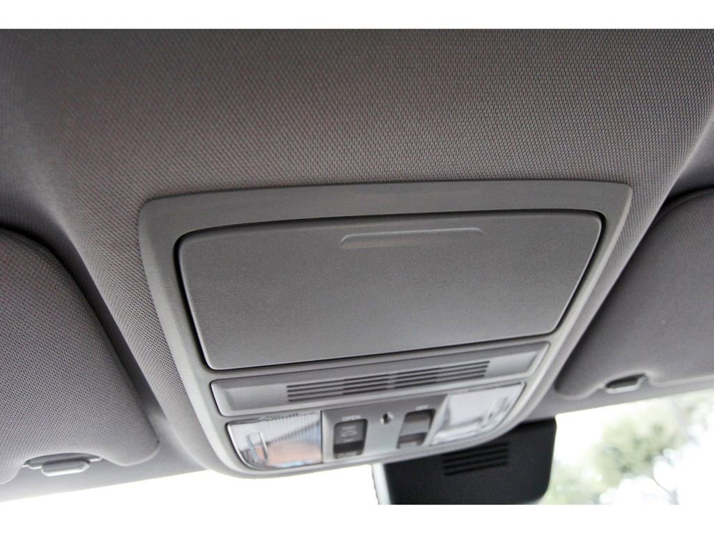 Used 2019 Honda Accord EX image 23