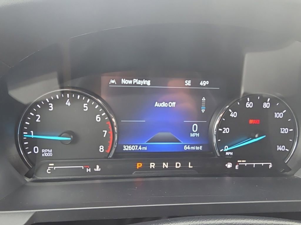 Used 2023 Ford Explorer XLT image 18