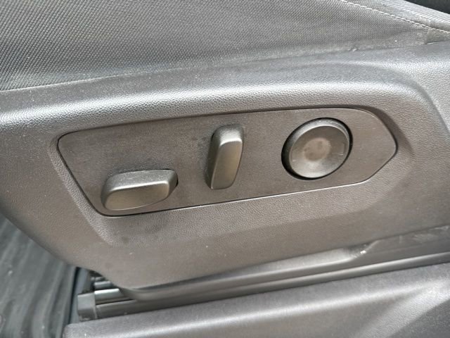 Used 2025 GMC Sierra 2500 SLE w/ SLE Value Package; image 16