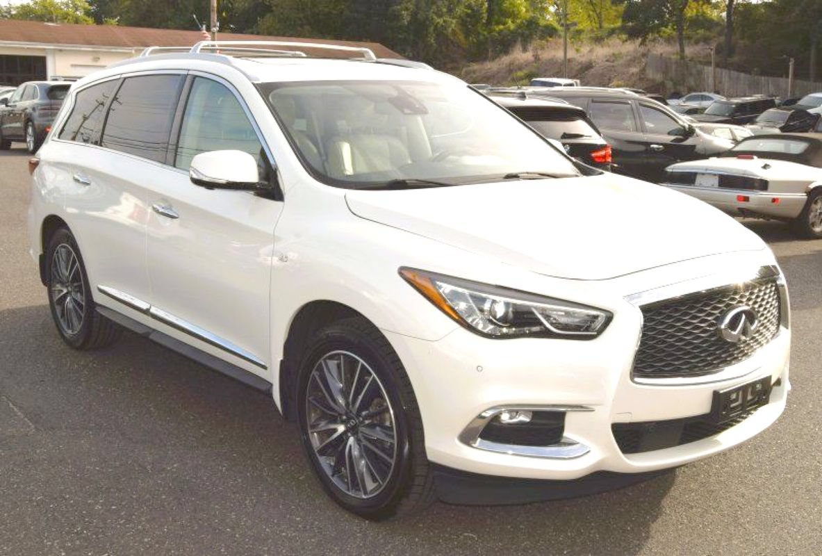 Used 2020 INFINITI QX60 Luxe w/ Sensory Package AWD/4WD image 11