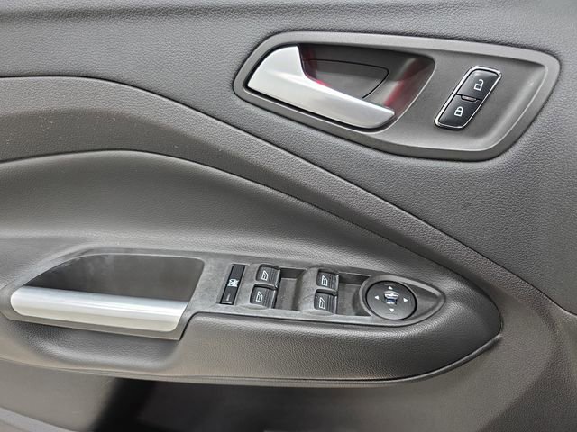 Used 2015 Ford C-MAX Energi SEL image 27