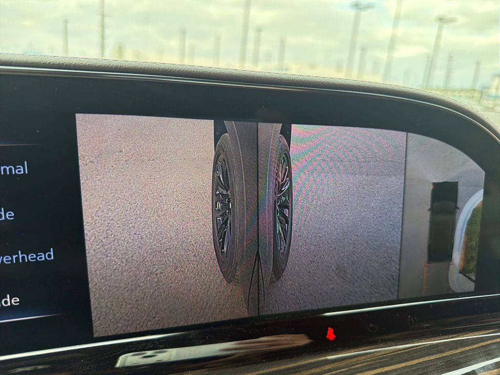 Used 2021 Cadillac Escalade Sport w/ LPO, Illumination Package image 29