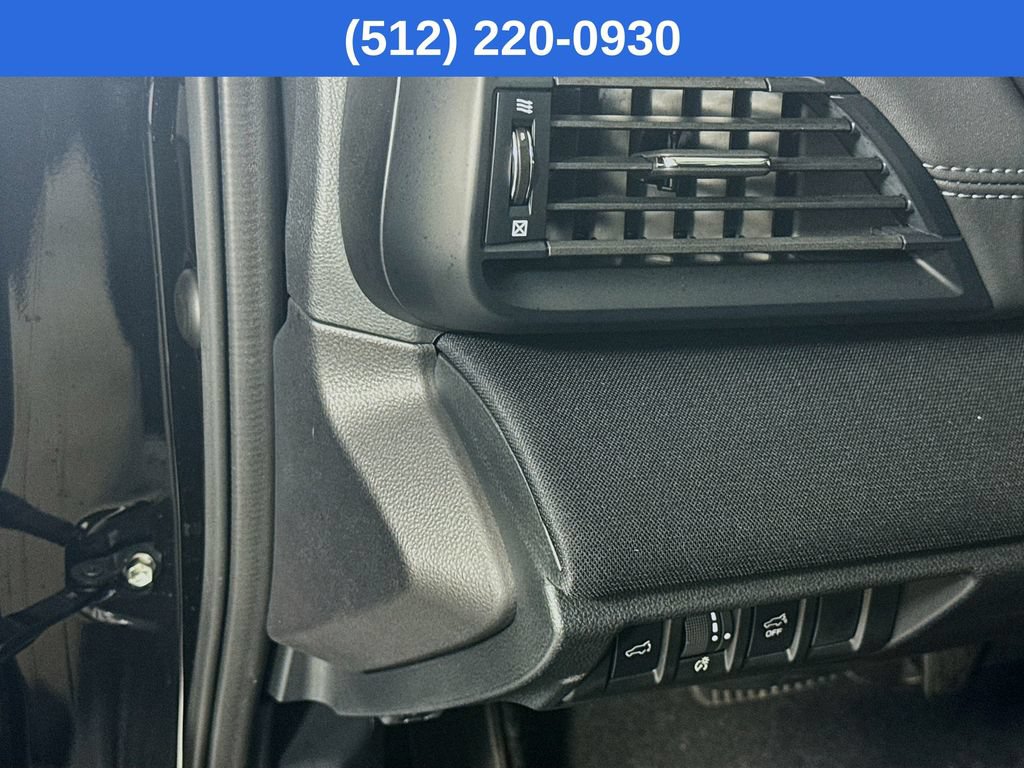 Certified 2025 Subaru Outback Premium AWD/4WD image 11