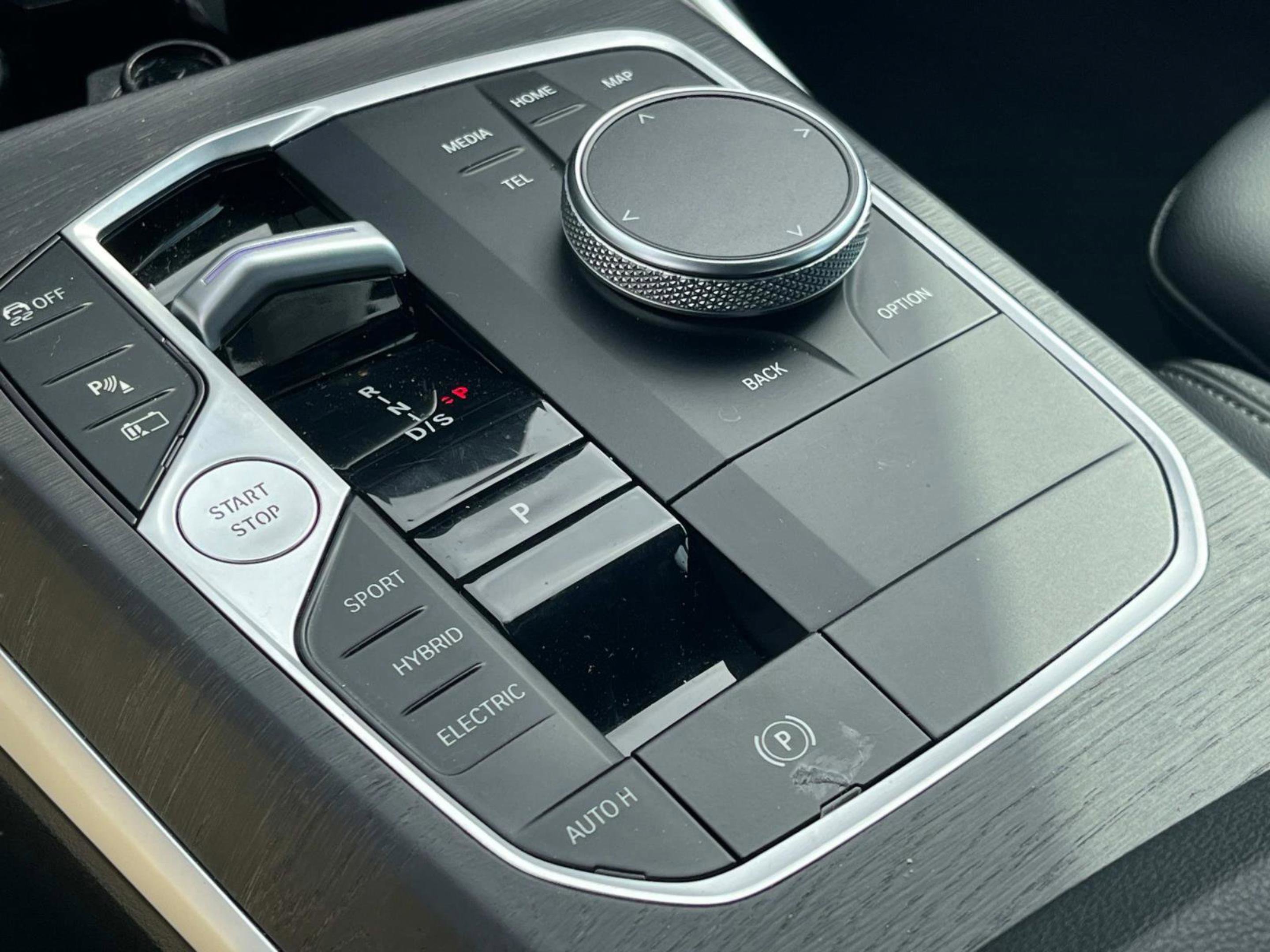 Used 2024 BMW 330e xDrive image 66