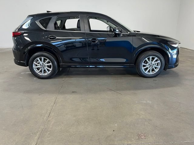 Used 2025 MAZDA CX-5 AWD 2.5 S w/ Preferred Package image 2