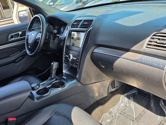 Used 2019 Ford Explorer Sport image 15