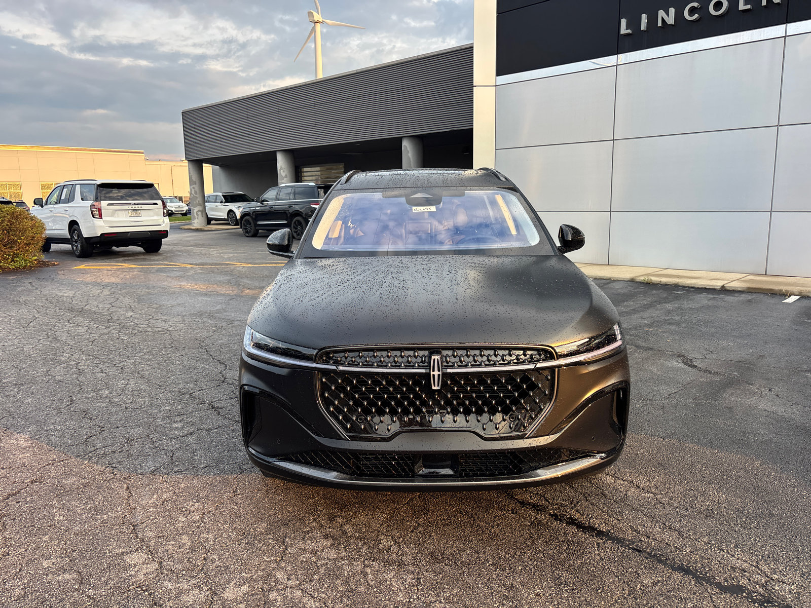 New 2026 Lincoln Nautilus Reserve w/ Jet Appearance Package AWD/4WD image 2