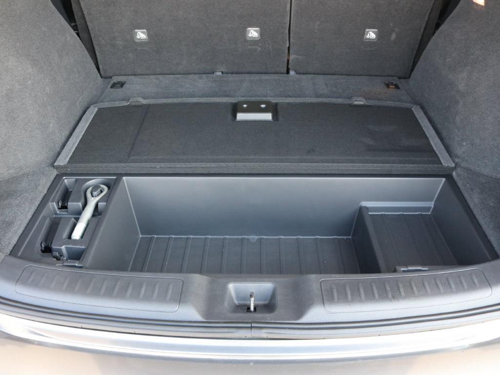 Used 2023 INFINITI QX50 Sensory AWD/4WD image 39