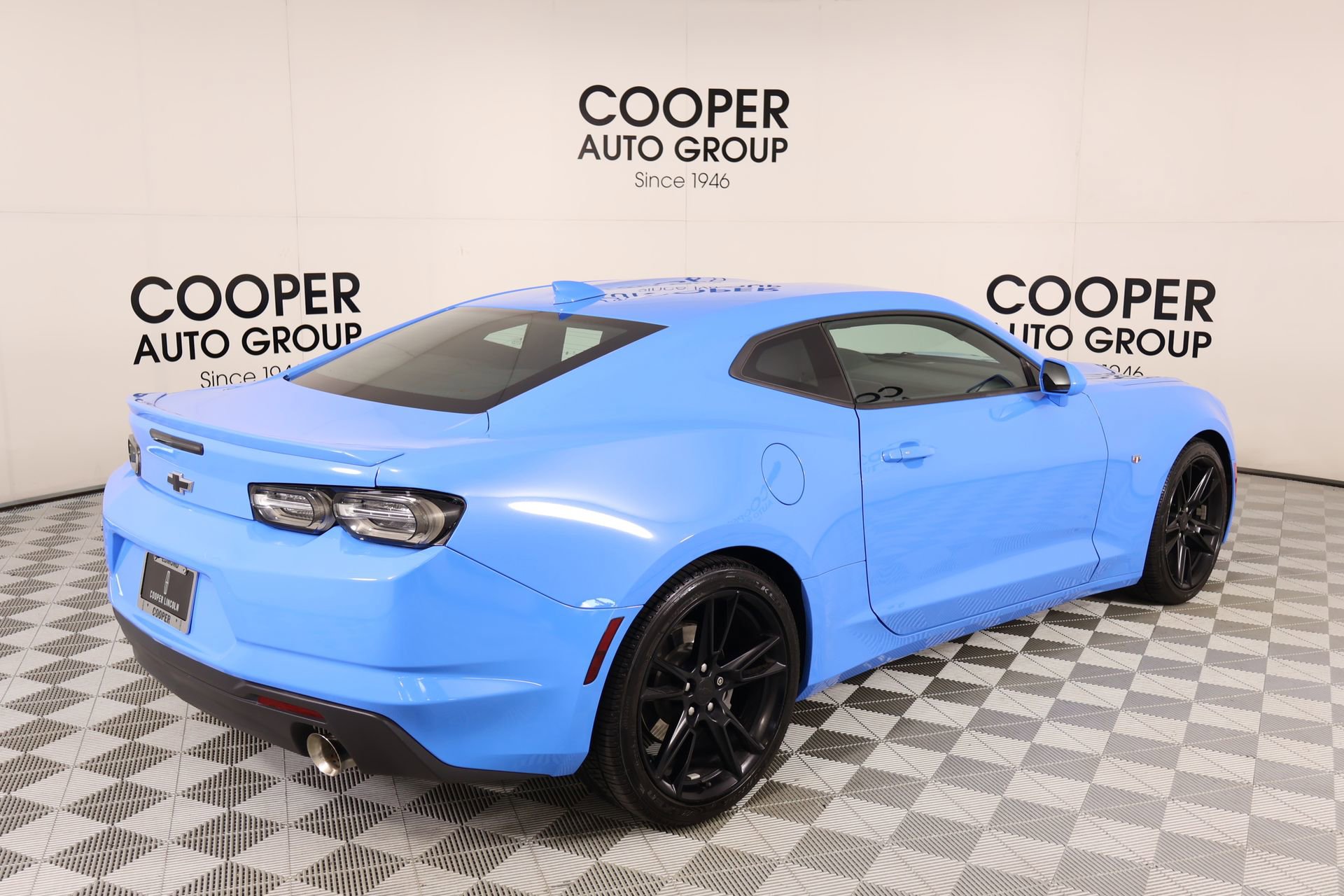 Used 2023 Chevrolet Camaro LT w/ RS Package RWD image 19