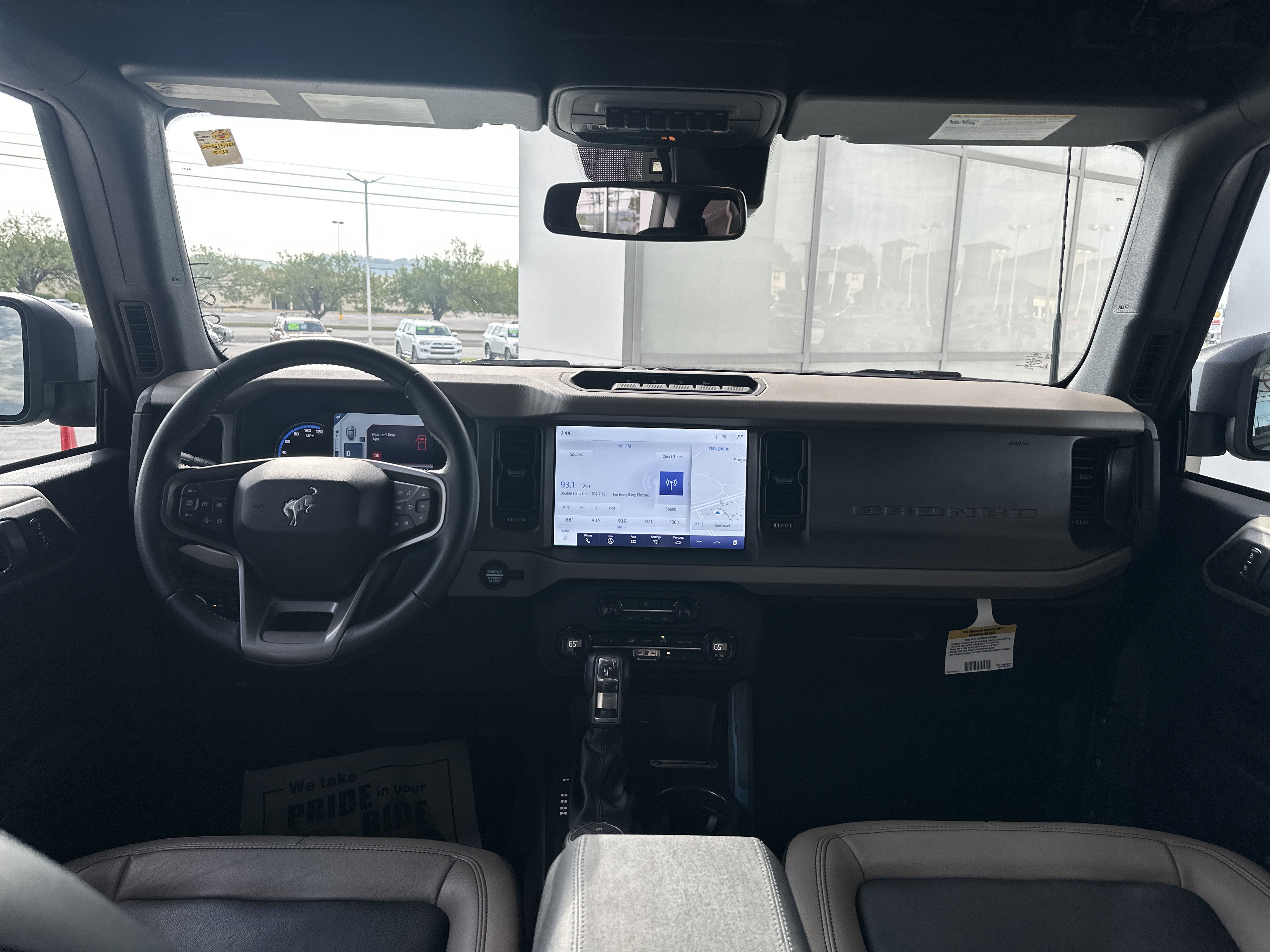 Used 2024 Ford Bronco Wildtrak image 21