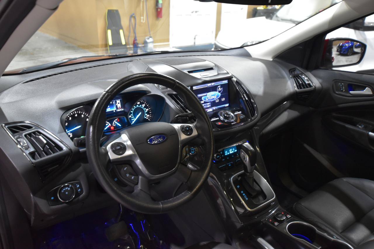 Used 2014 Ford Escape Titanium FWD image 13