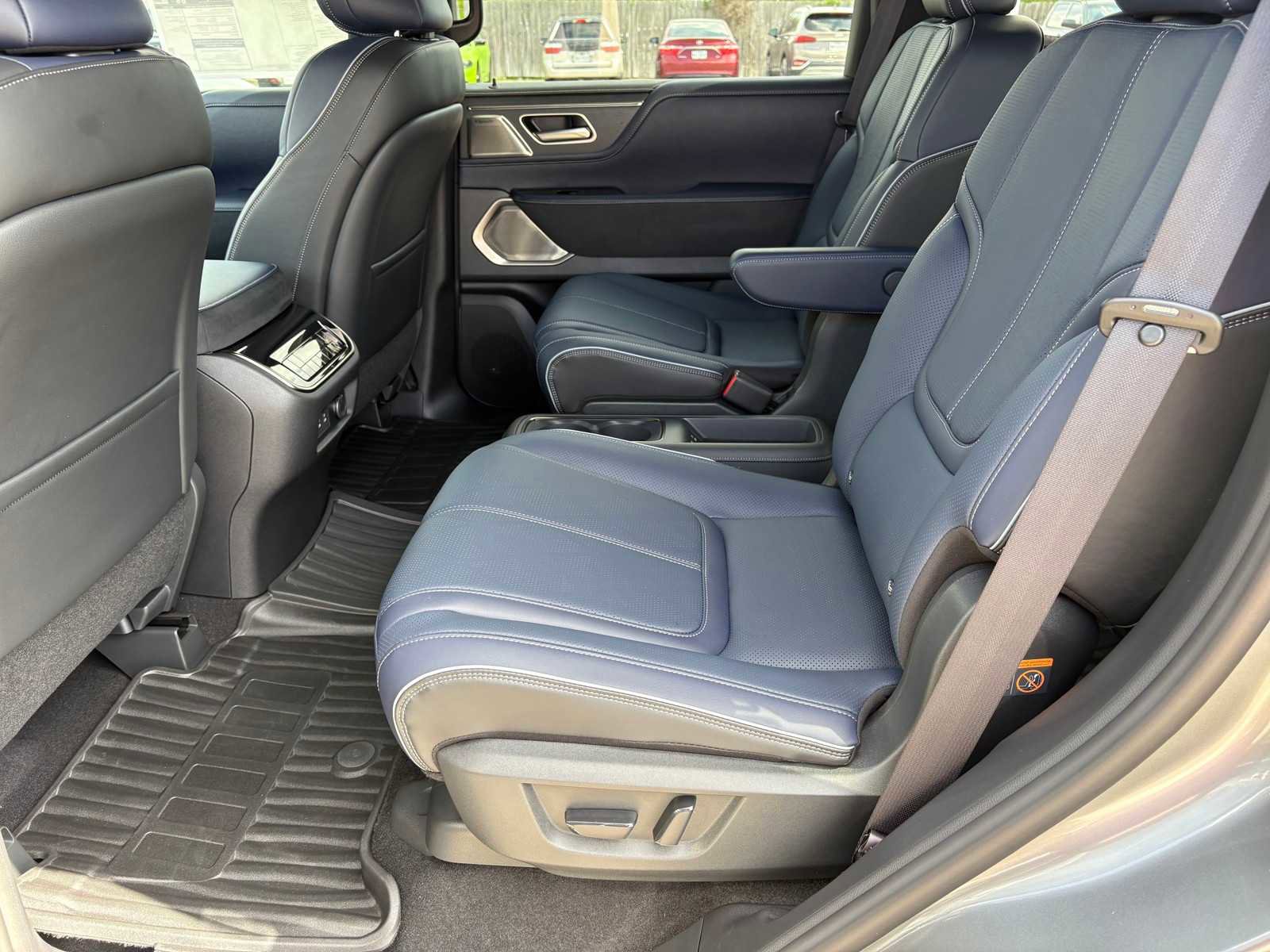 New 2026 INFINITI QX80 4WD w/ Sport Exterior Package image 11