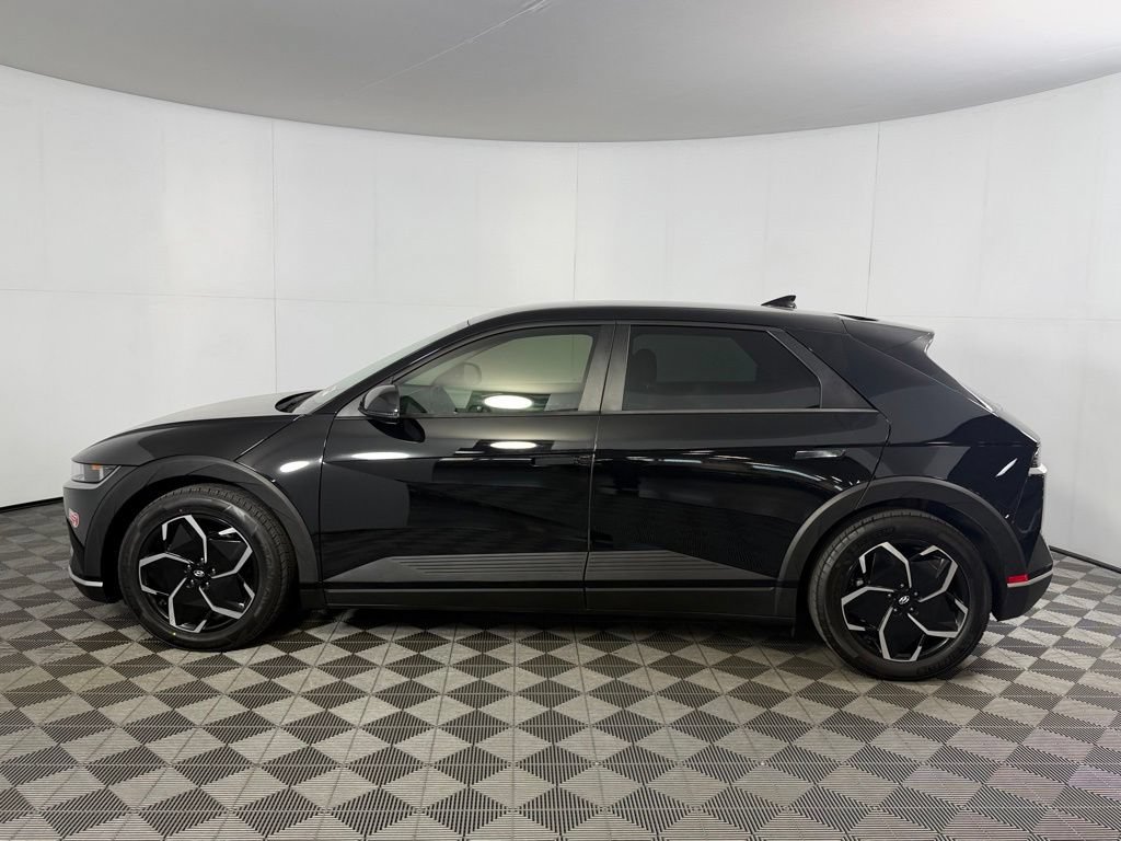 Used 2024 Hyundai Ioniq 5 SE RWD image 8