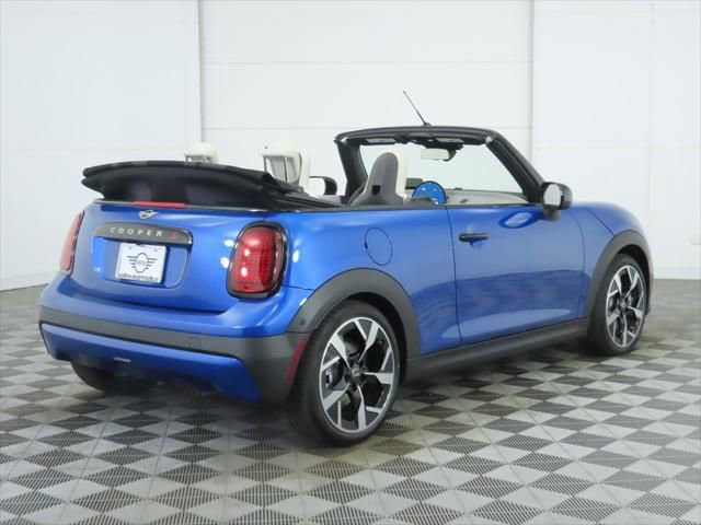 New 2026 MINI Cooper S image 5