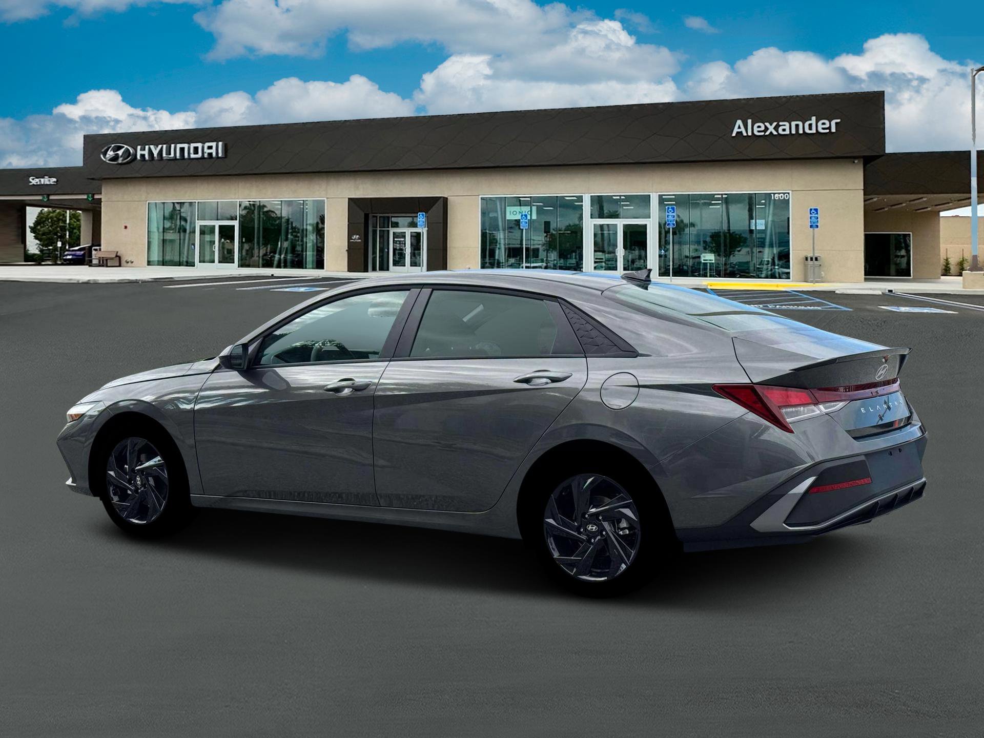 New 2026 Hyundai Elantra Sport FWD image 4