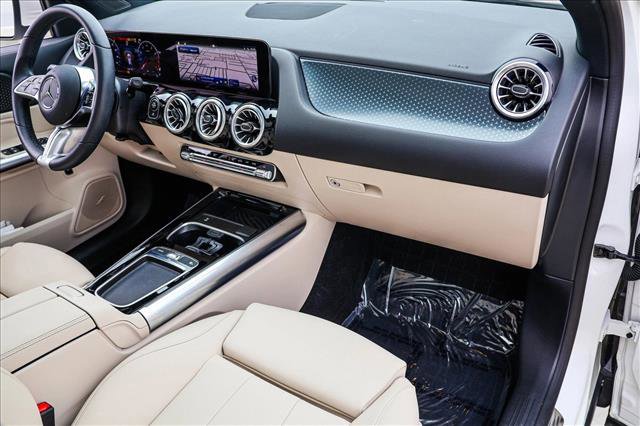 Used 2024 Mercedes-Benz GLA 250 4MATIC image 26