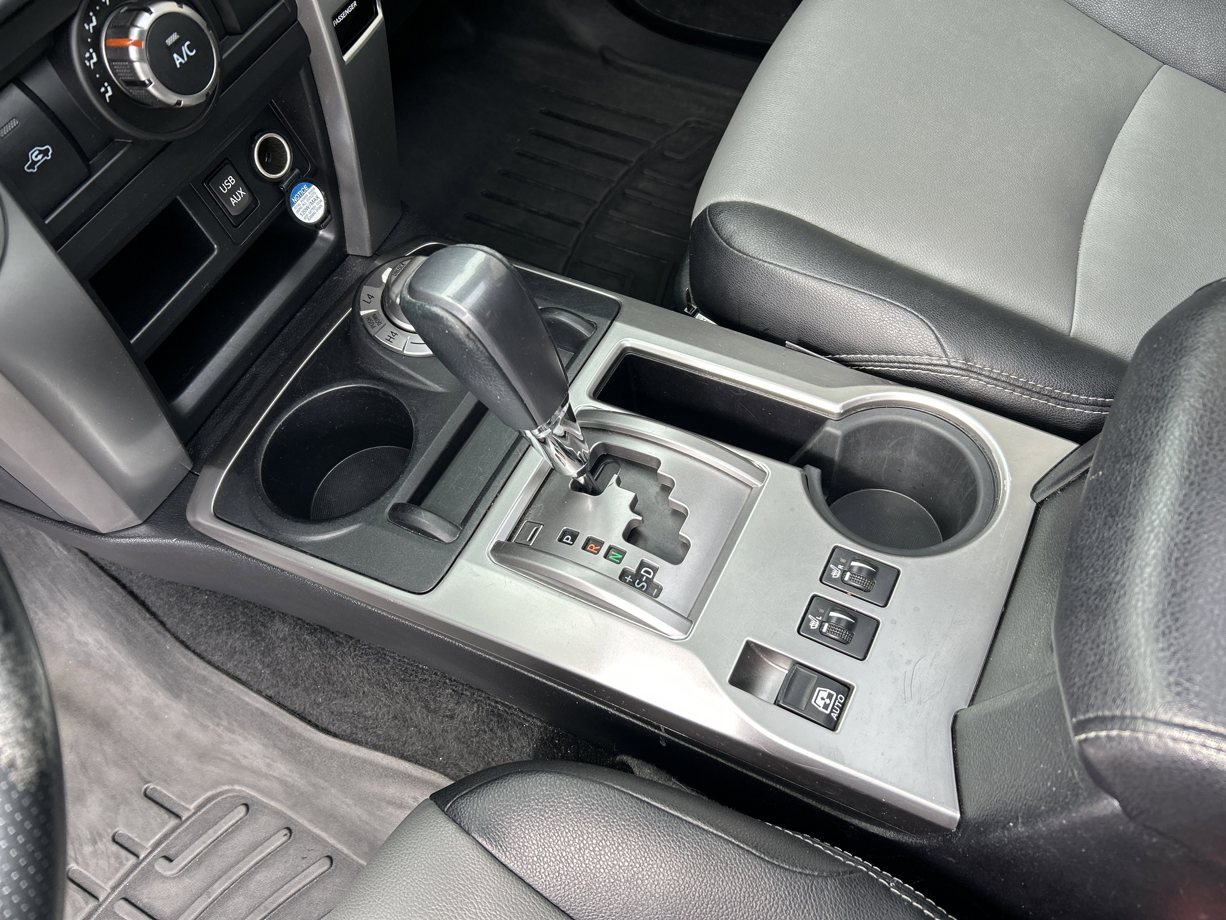 Used 2016 Toyota 4Runner SR5 Premium image 22