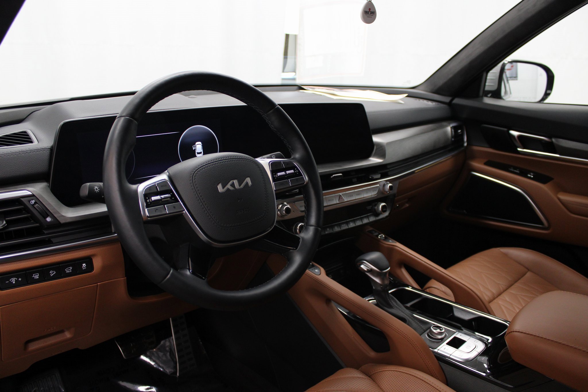 Used 2025 Kia Telluride SX Prestige X-Pro image 16