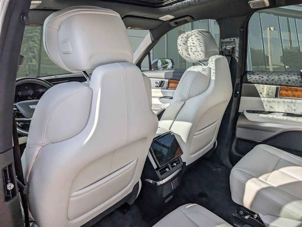 New 2026 Cadillac Vistiq Sport AWD/4WD image 14