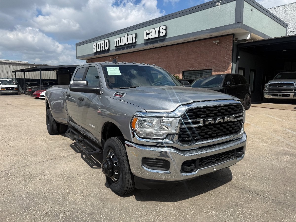 Used 2022 RAM 3500 Lone Star AWD/4WD image 2
