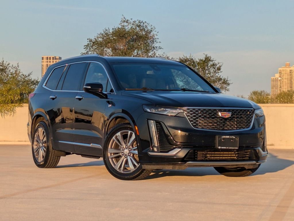 Used 2024 Cadillac XT6 Premium Luxury image 1