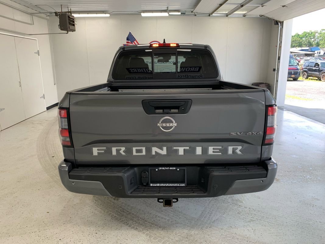 Used 2022 Nissan Frontier SV image 5
