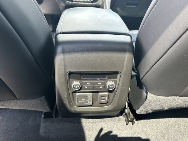 Used 2023 Buick Enclave Avenir w/ Avenir Technology Package FWD image 38