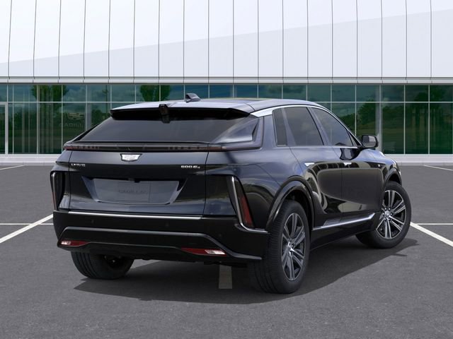 New 2026 Cadillac Lyriq Premium Luxury AWD/4WD image 4