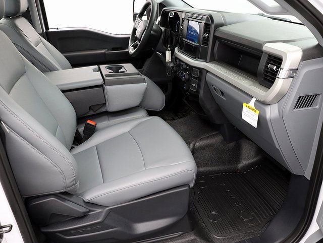 New 2024 Ford F350 XL w/ Snow Plow Prep Package image 28