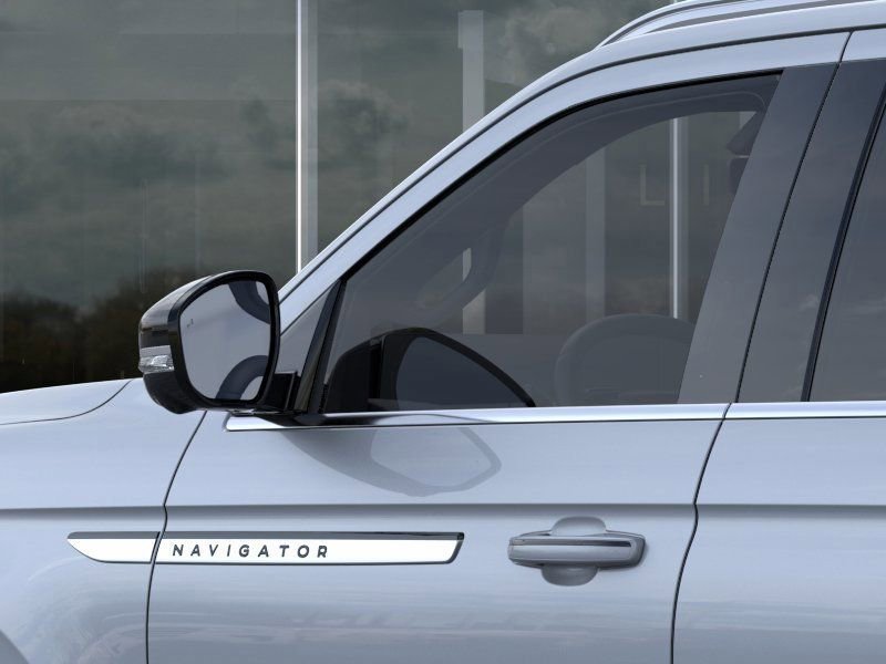 New 2026 Lincoln Navigator Reserve AWD/4WD image 20