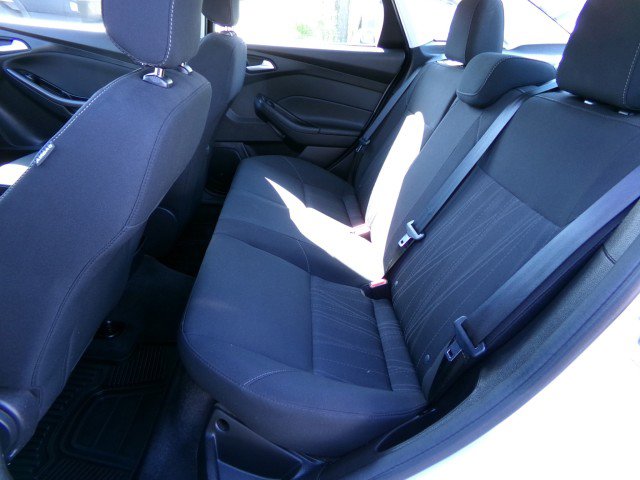 Used 2018 Ford Focus SEL w/ Cold Weather Package image 15