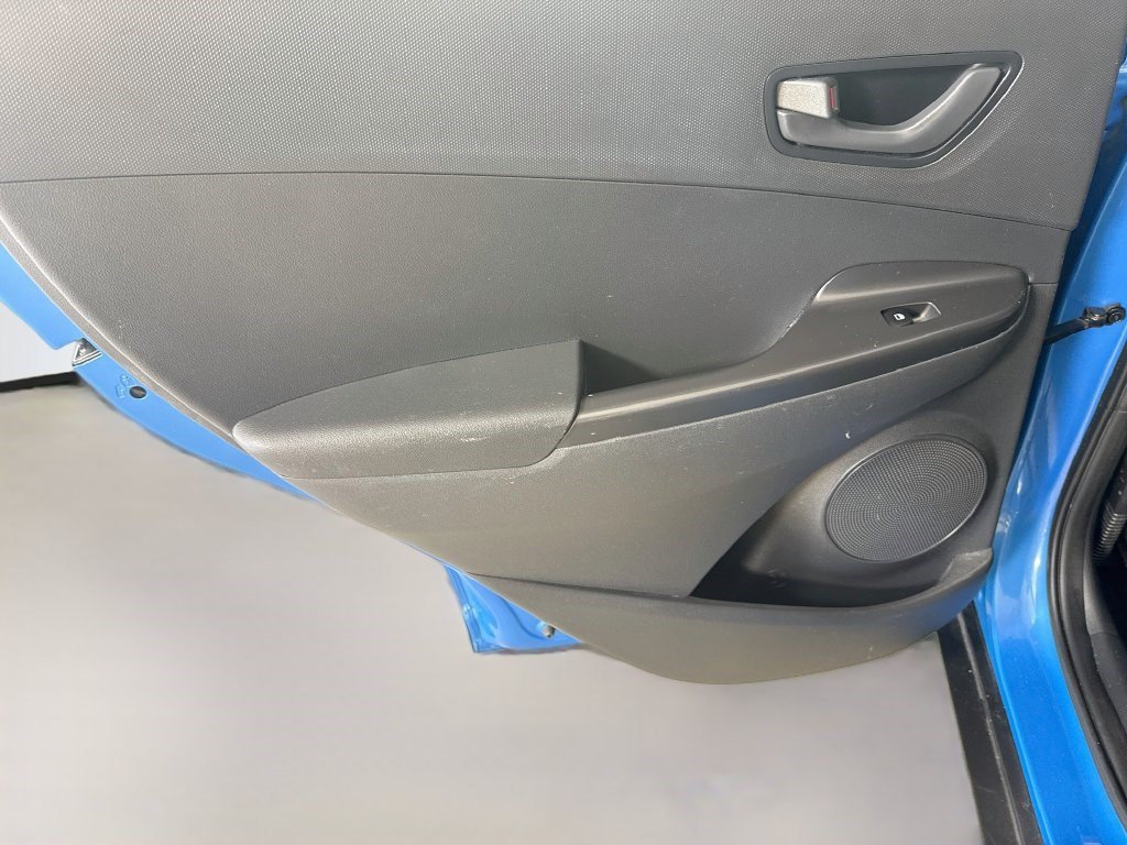 Used 2021 Hyundai Kona SEL FWD image 25