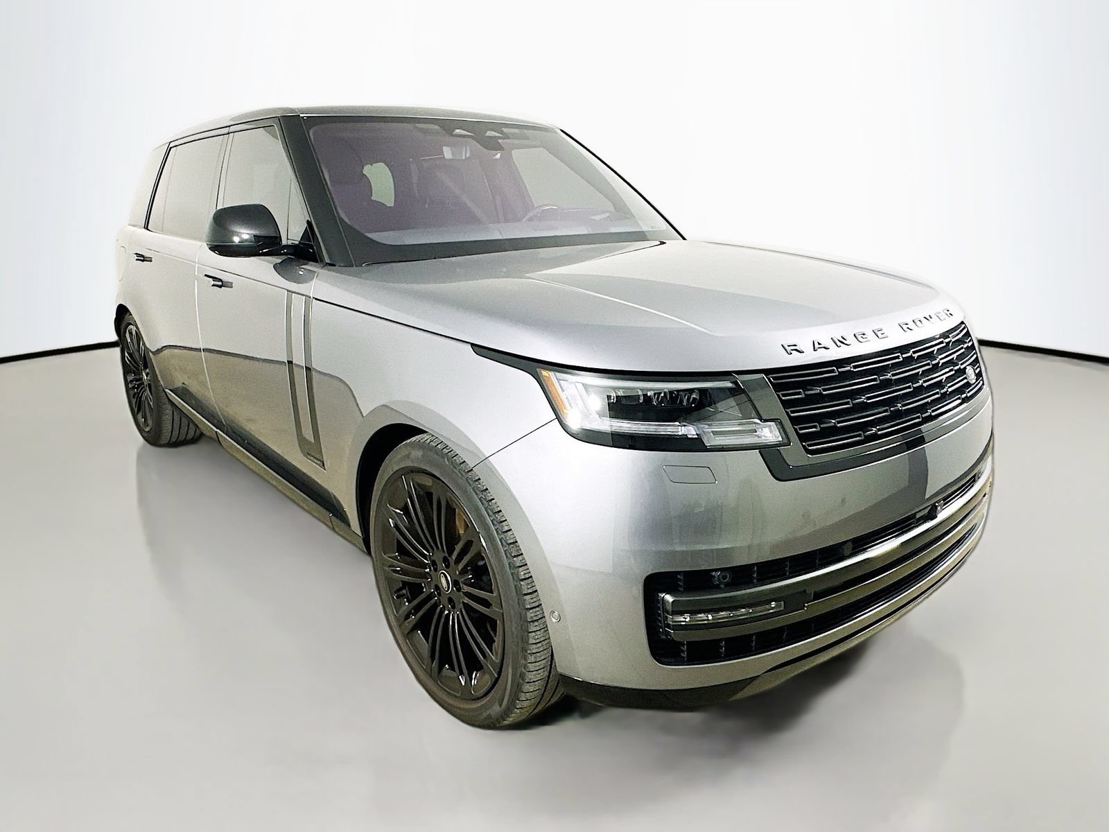 Used 2023 Land Rover Range Rover Long Wheelbase Autobiography AWD/4WD image 3